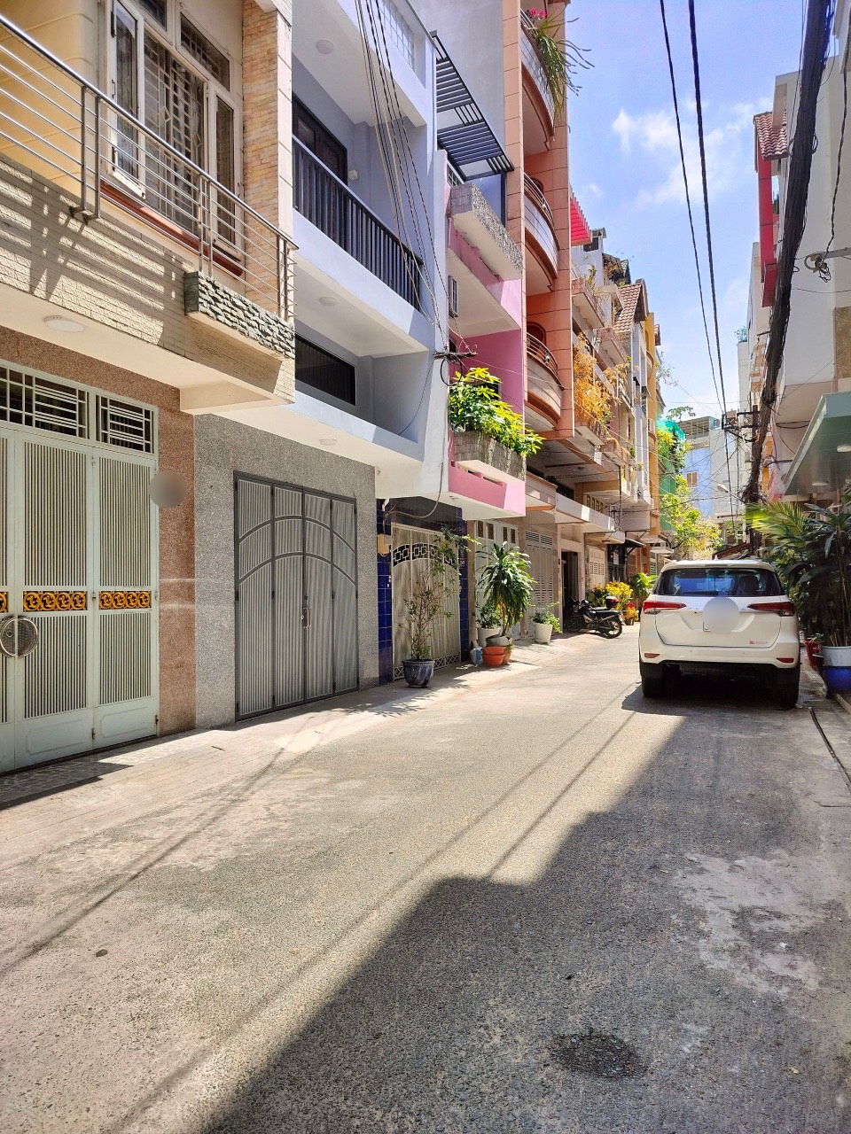 2 MẶT TIÊN NB - ĐƯỜNG NHỰA 12M THÀNH THÁI, PHƯỜNG 12 (4.2m x 16m) . 3 TẦNG – Giá 15 tỷ (còn bớt) (MT 1089)