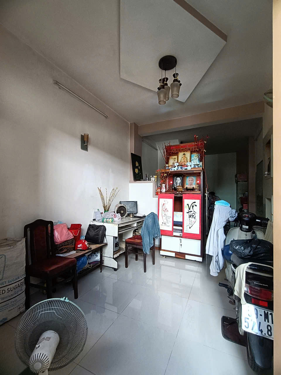 4.2 Tỷ ! Nhà 3 Tầng NHỎ XINH_Gần vòng xoay LÊ ĐẠI HÀNH, Quận 11_ Gần Mặt Tiền. (MT 3048)