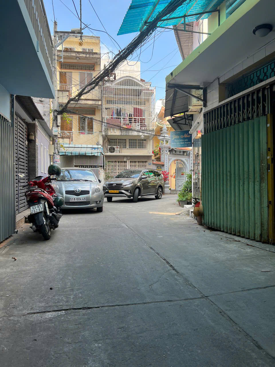 9.5 TỶ! CHDV (4x17.2m) – MTNB 6m BA THÁNG HAI_CMT8, Quận 10- XE HƠI VÀO NHÀ (MT 3074)